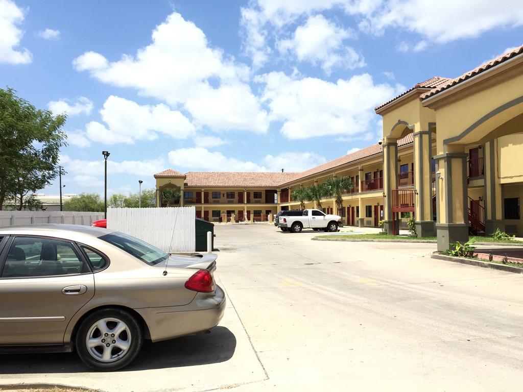 Boca Chica Inn&suites Motel